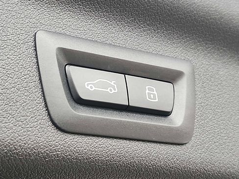 Used 2025 BMW X1 xDrive28i image 28