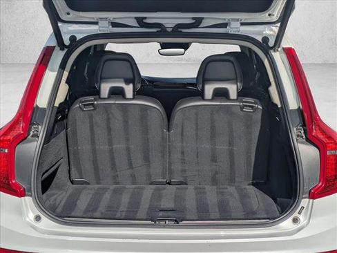 Used 2017 Volvo XC90 T6 Inscription w/ Vision Package image 6