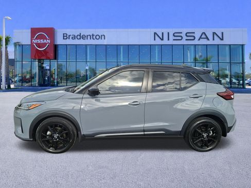 Certified 2024 Nissan Kicks SR FWD image 8