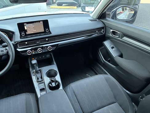 Used 2025 Honda Civic LX image 21