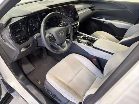 Used 2023 Lexus RX 350 Premium image 12