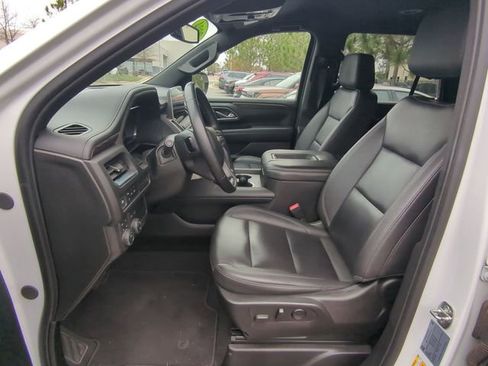 Certified 2024 Chevrolet Tahoe LT image 18