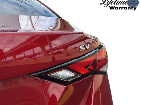 Used 2024 Nissan Sentra SV w/ SV Premium Package FWD image 29