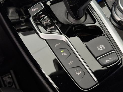 Used 2021 BMW X3 xDrive30e w/ Executive Package image 31