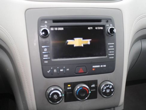 Used 2017 Chevrolet Traverse LS image 13