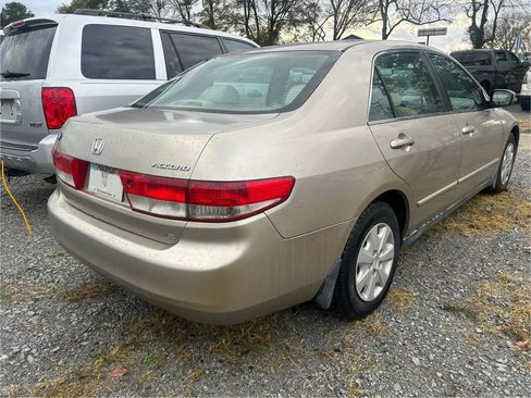 Used 2004 Honda Accord LX image 5