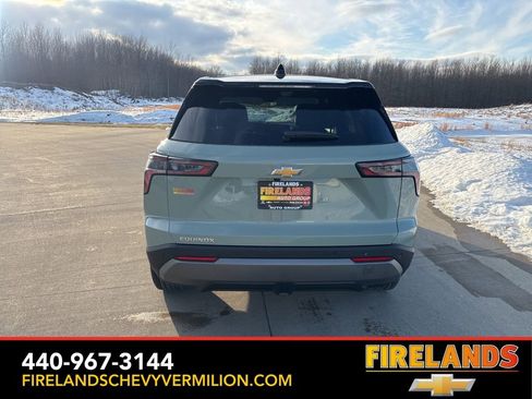 New 2026 Chevrolet Equinox LT w/ Convenience Package II image 8