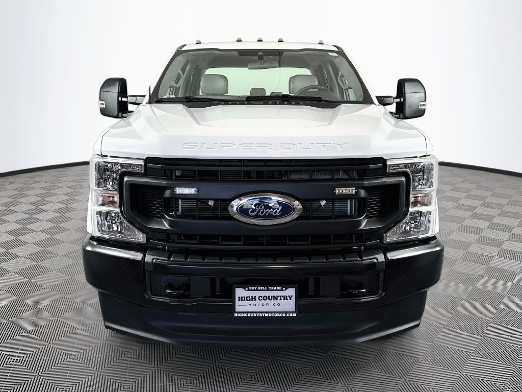 Used 2022 Ford F350 XL w/ Power Equipment Group AWD/4WD image 2