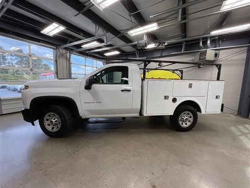Used 2020 Chevrolet Silverado 2500 W/T w/ WT Convenience Package RWD image 2