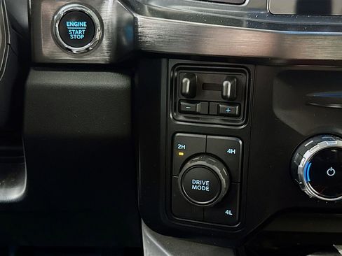 Used 2024 Ford F250 Lariat image 18