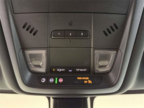 Used 2021 Chevrolet Blazer RS w/ Enhanced Convenience Package image 27