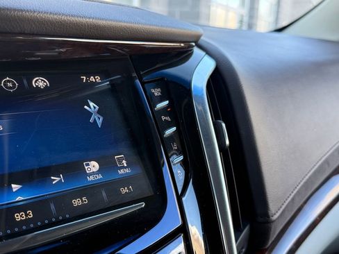Used 2015 Cadillac Escalade ESV Premium RWD image 38
