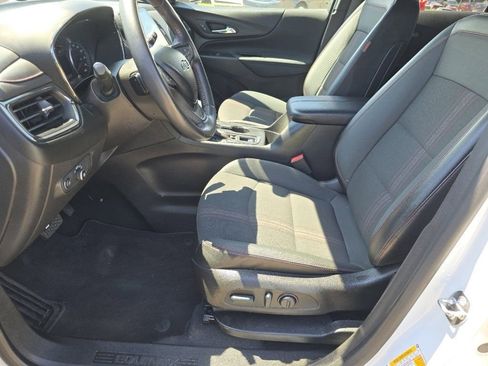 Used 2022 Chevrolet Equinox RS w/ Infotainment Package AWD/4WD image 24