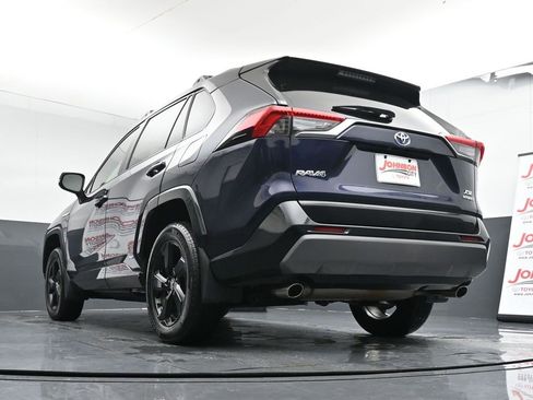 Used 2021 Toyota RAV4 XSE image 39