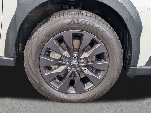 Used 2025 Subaru Outback Onyx Edition AWD/4WD image 11