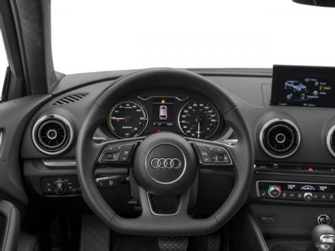 Used 2017 Audi A3 e-tron Prestige w/ Prestige Package image 7