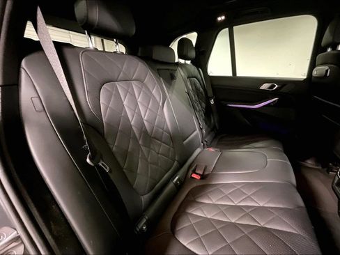 Used 2024 BMW X5 sDrive40i w/ Premium Package RWD image 34
