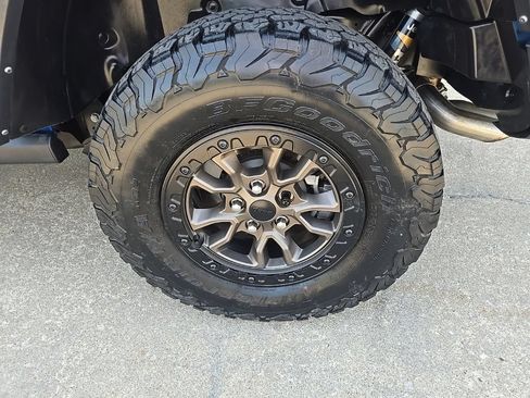 Used 2022 Jeep Wrangler Unlimited Rubicon w/ Trailer Tow Package AWD/4WD image 28