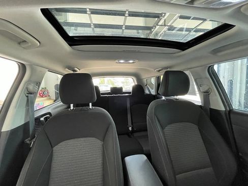Used 2021 Kia Soul GT-Line FWD image 27