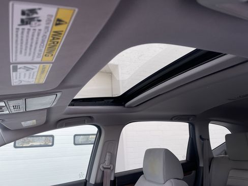 Used 2019 Honda CR-V EX image 11