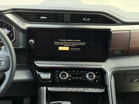 New 2026 GMC Sierra 1500 Denali Ultimate AWD/4WD image 4