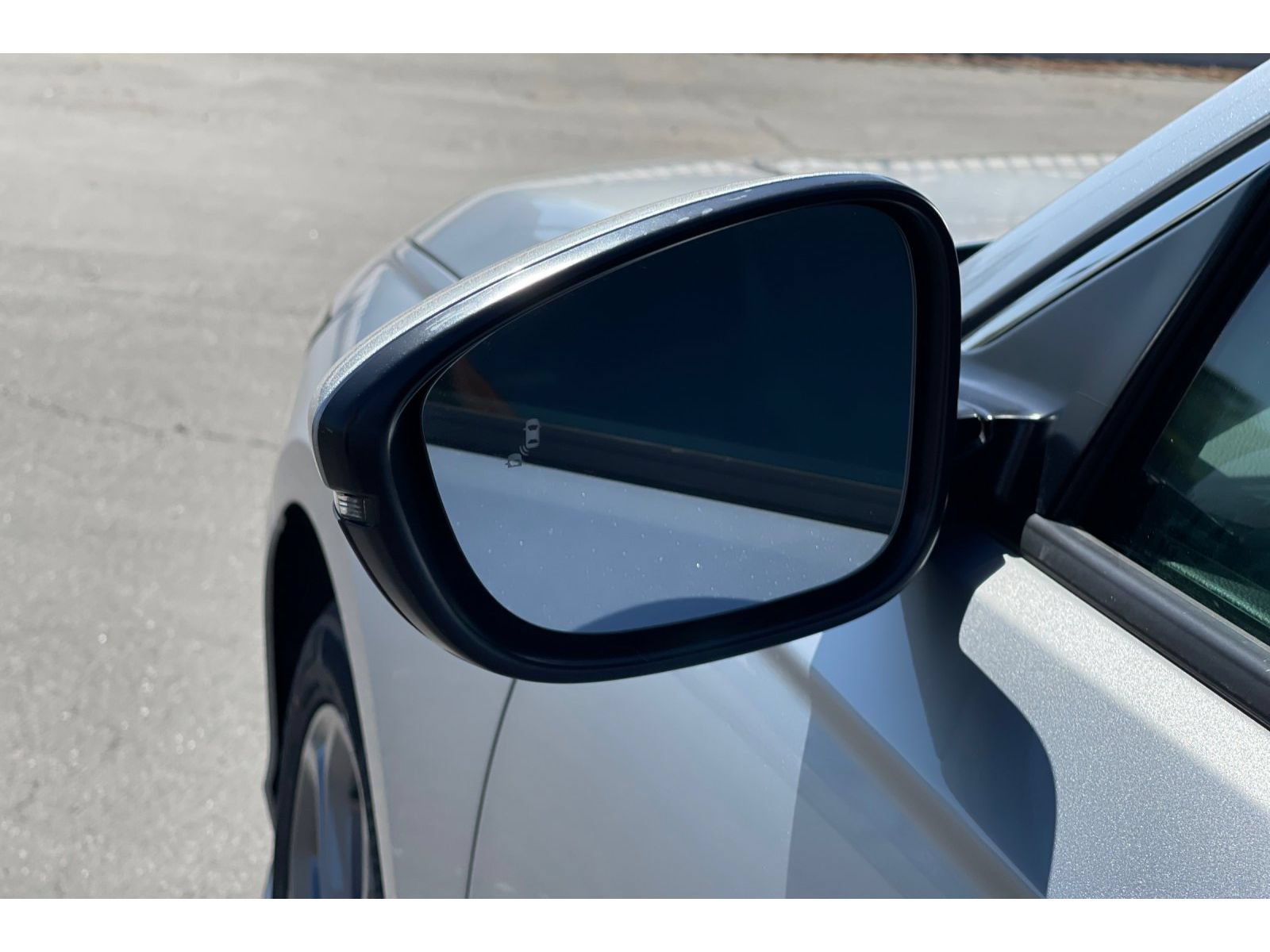 Used 2025 Honda Accord EX-L image 51