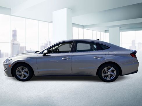 Used 2023 Hyundai Sonata SE FWD image 2