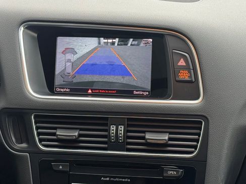 Used 2015 Audi Q5 2.0T Premium Plus w/ Technology Package image 15