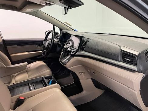 Used 2019 Honda Odyssey EX-L image 11