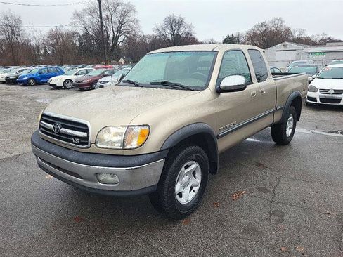 Used 2002 Toyota Tundra SR5 image 4