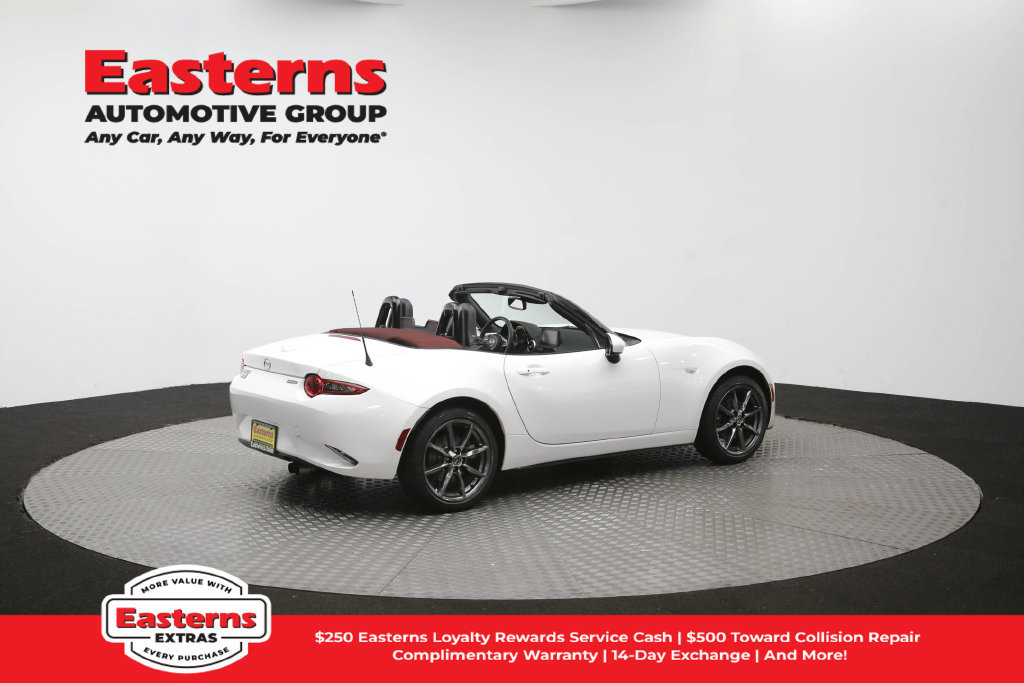 Used 2018 MAZDA MX-5 Miata Grand Touring RWD image 41