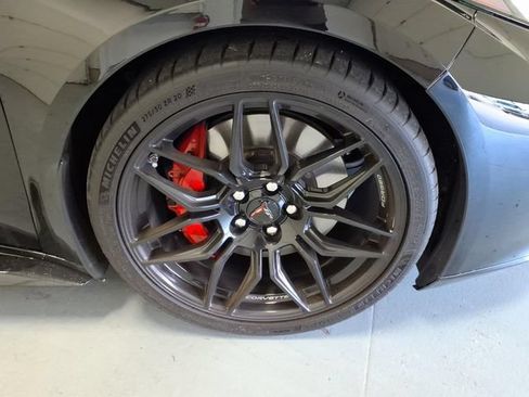 Used 2024 Chevrolet Corvette Z06 w/ Battery Protection Package RWD image 9