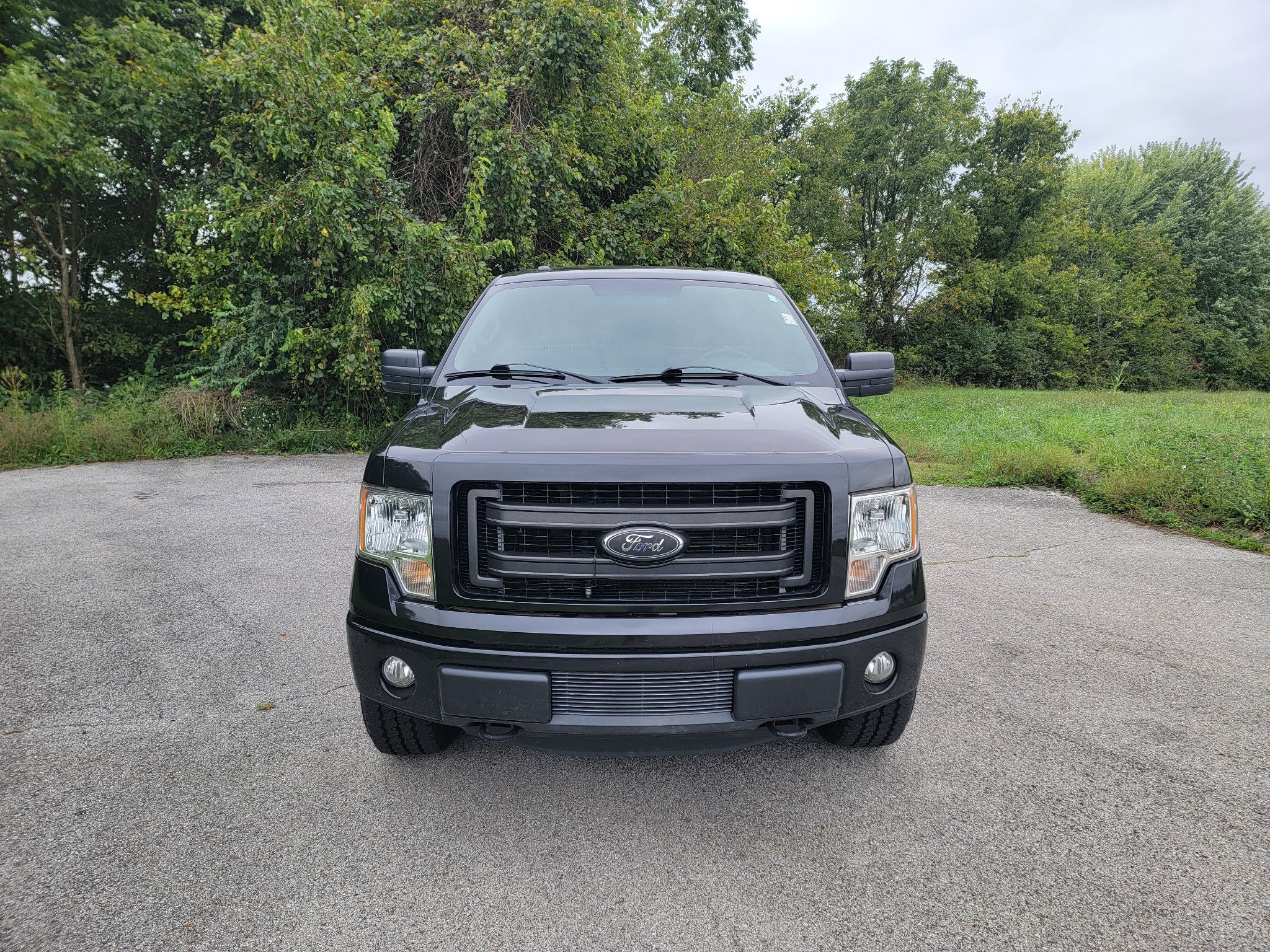 Used 2013 Ford F150 STX w/ Mid Equipment Group AWD/4WD image 2