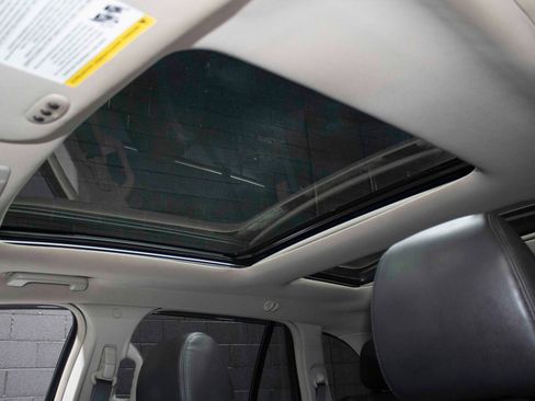 Used 2014 Lincoln MKX AWD w/ Olive Ash Wood Package image 38