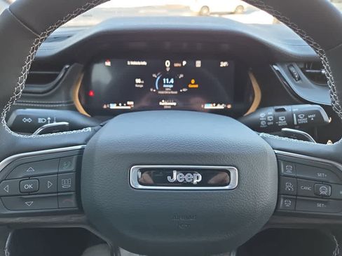 New 2026 Jeep Grand Cherokee Limited image 19