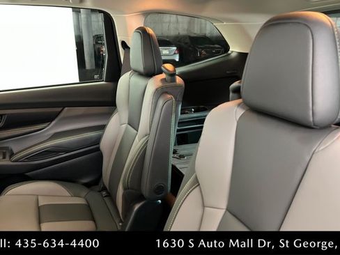Used 2024 Subaru Ascent Onyx Edition AWD/4WD image 20