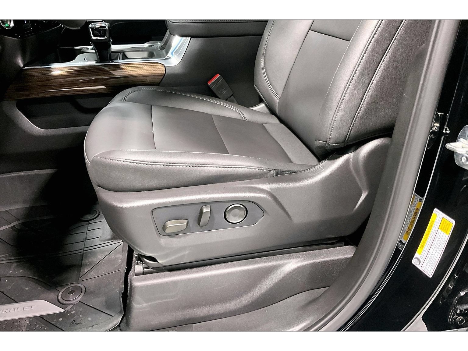 New 2026 Chevrolet Silverado 1500 RST w/ RST All Star Premium Package AWD/4WD image 34