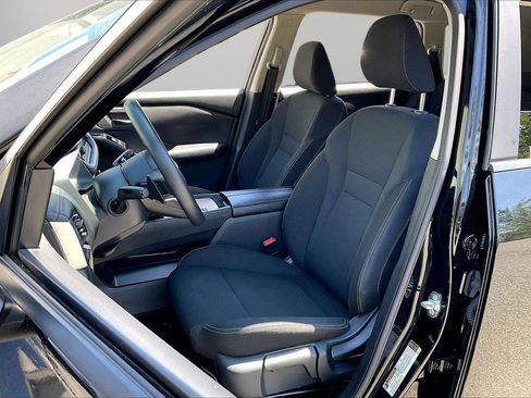 Used 2024 Nissan Rogue S FWD image 21
