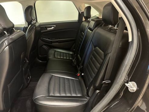 Used 2016 Ford Edge SEL w/ Equipment Group 201A image 17