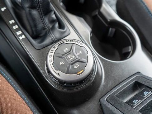 Used 2023 Ford Bronco Outer Banks image 27