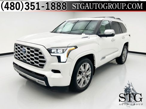 Used 2024 Toyota Sequoia Capstone AWD/4WD image 1