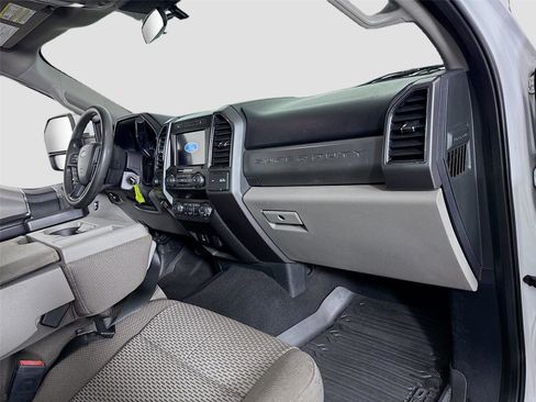 Used 2020 Ford F250 XLT image 19