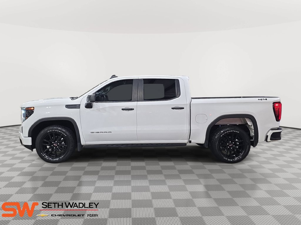 Used 2024 GMC Sierra 1500 Pro w/ Graphite Edition AWD/4WD image 4