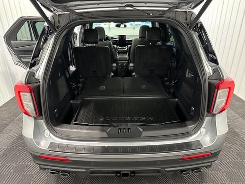 Used 2023 Ford Explorer ST w/ Equipment Group 401A image 14