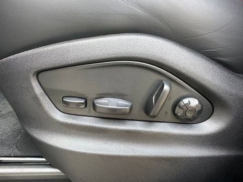 Certified 2026 Porsche Cayenne E-Hybrid Coupe AWD/4WD image 23