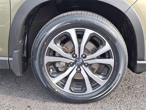 Used 2023 Subaru Forester Limited image 9