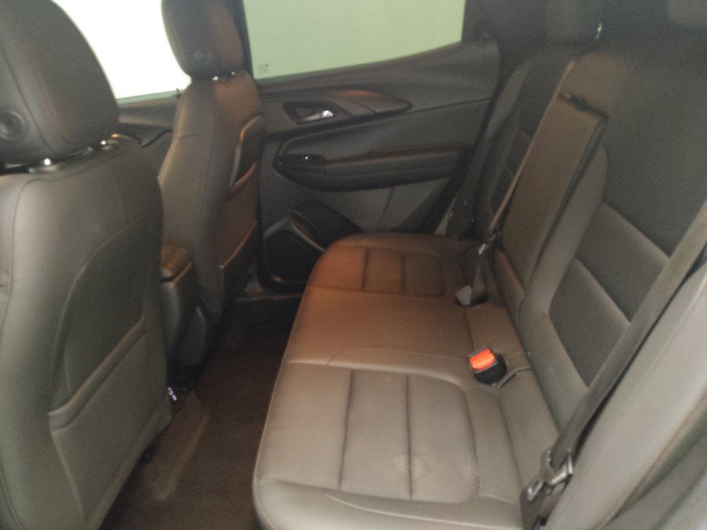 Used 2021 Chevrolet TrailBlazer RS w/ Sun and Liftgate Package FWD image 18