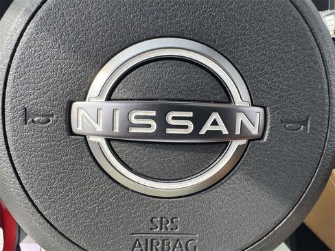 Used 2022 Nissan Rogue Platinum w/ Head-Up Display Package image 35