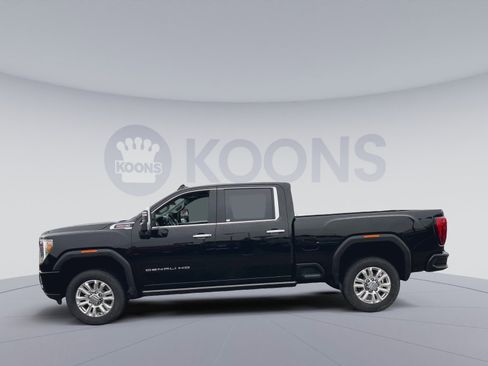 Used 2022 GMC Sierra 2500 Denali w/ Denali Ultimate Package AWD/4WD image 7