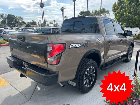 Used 2021 Nissan Titan PRO-4X w/ Pro-4x Convenience Package AWD/4WD image 5